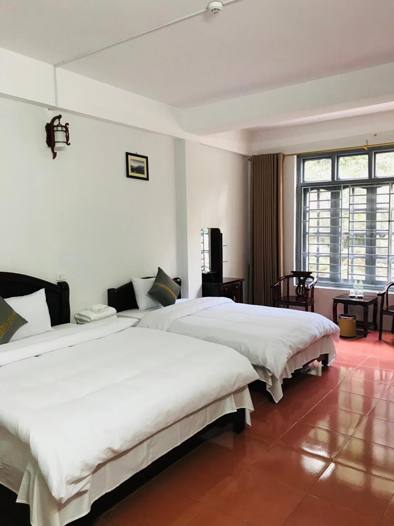 Anh Anh Hotel Bac Ha  Eksteriør billede