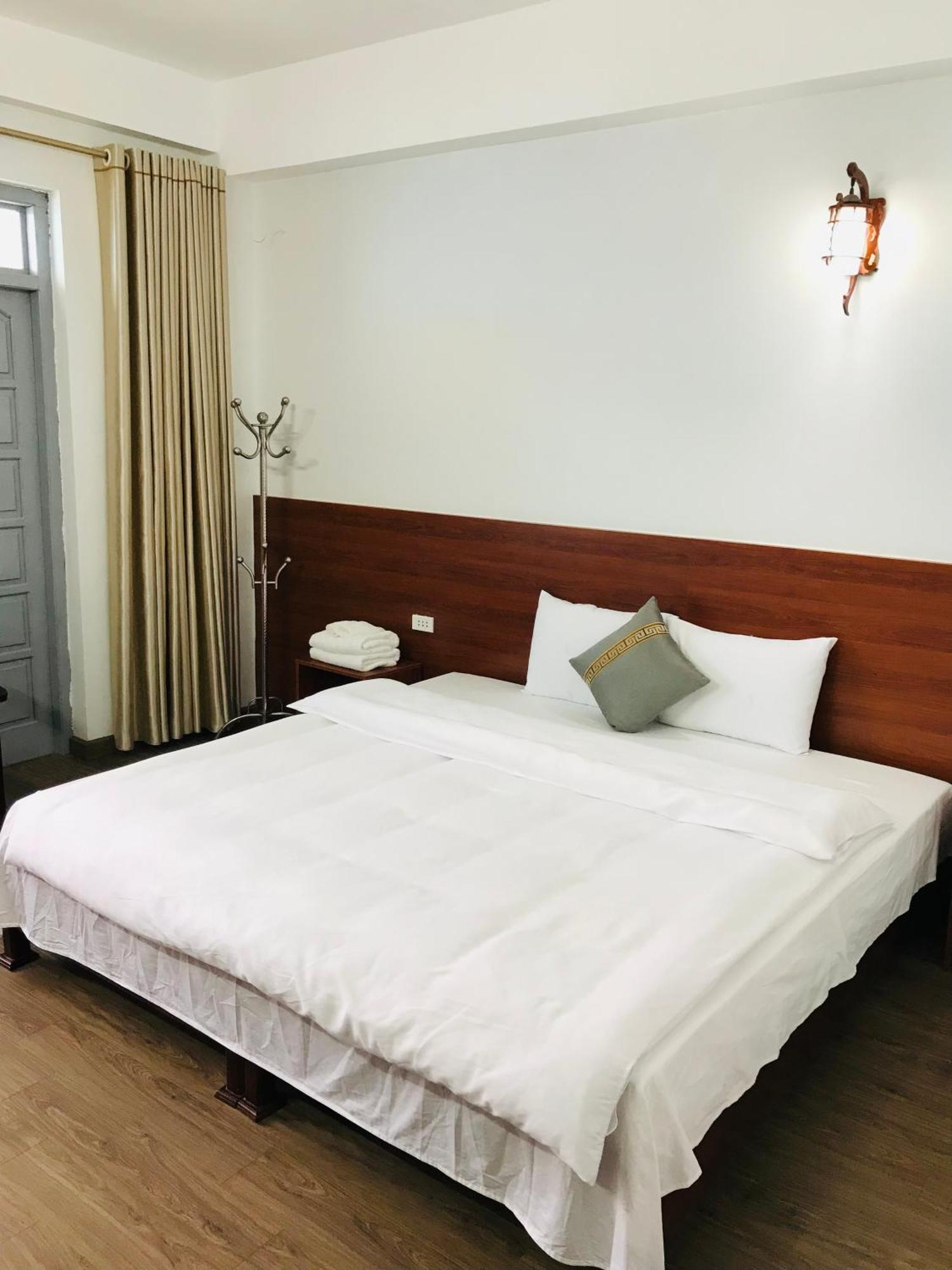 Anh Anh Hotel Bac Ha  Eksteriør billede