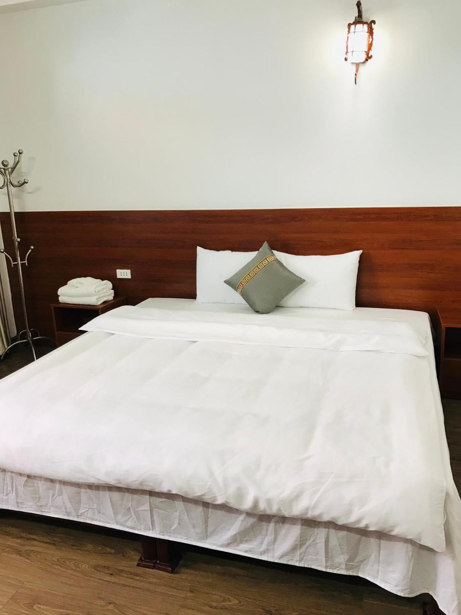Anh Anh Hotel Bac Ha  Eksteriør billede